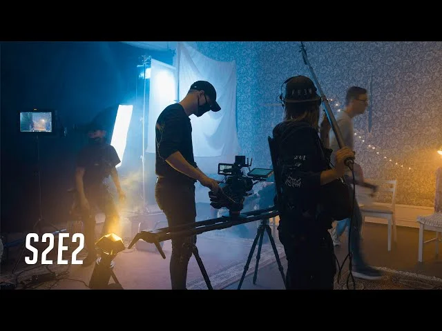 外景拍摄团队工作照